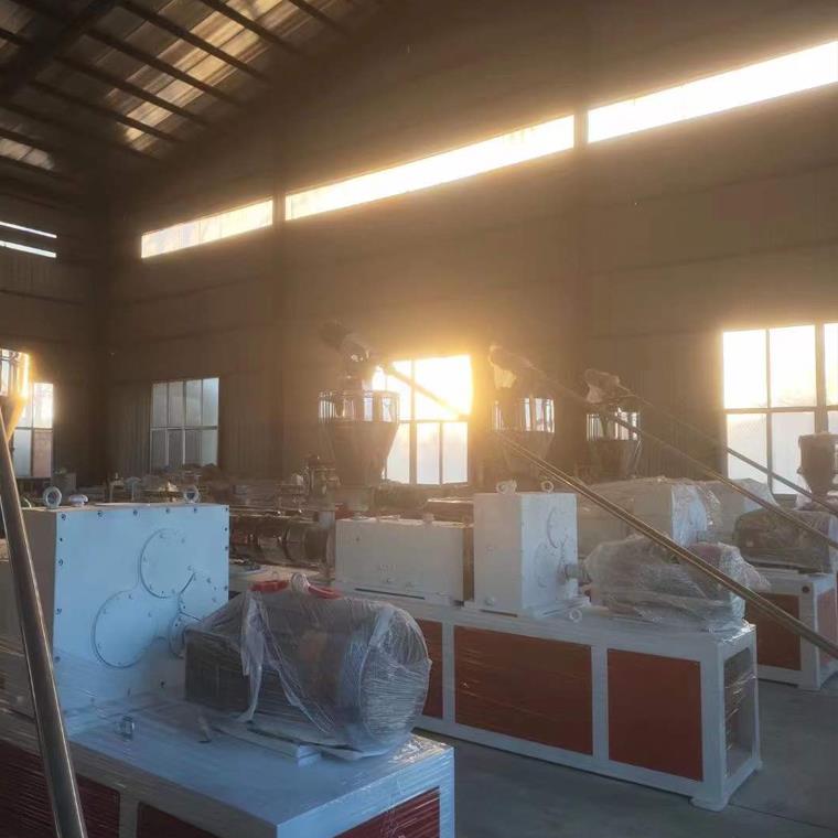 怎么根據(jù)管材的缺點(diǎn)完善PP-R管材生產(chǎn)線的生產(chǎn)？