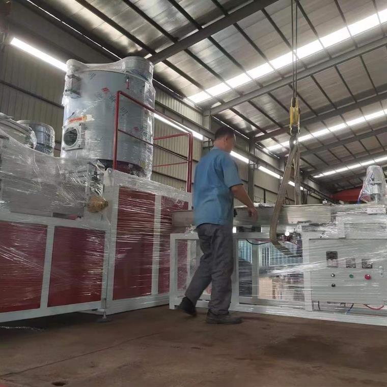 塑料管材生產(chǎn)線(xiàn)生產(chǎn)中的常見(jiàn)問(wèn)題