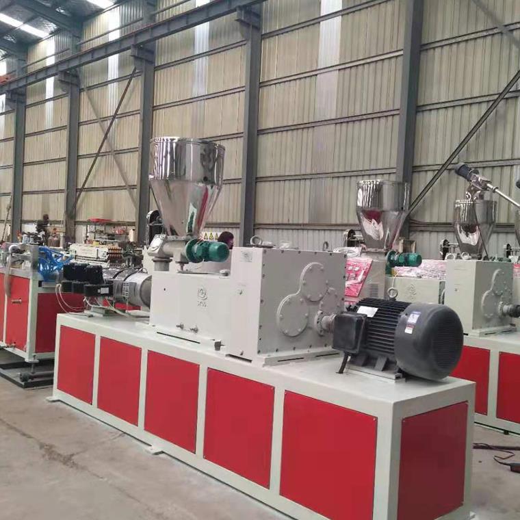 塑料管材設(shè)備的應(yīng)用優(yōu)勢有哪些？