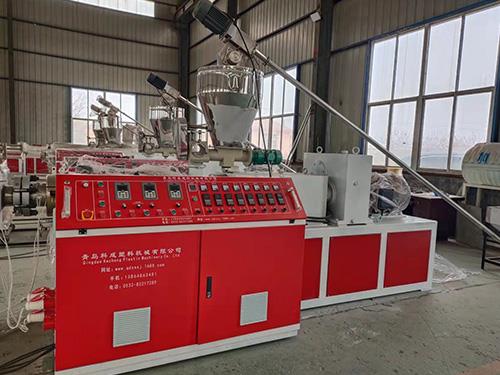 塑料管材設(shè)備生產(chǎn)管材是如何成型的？